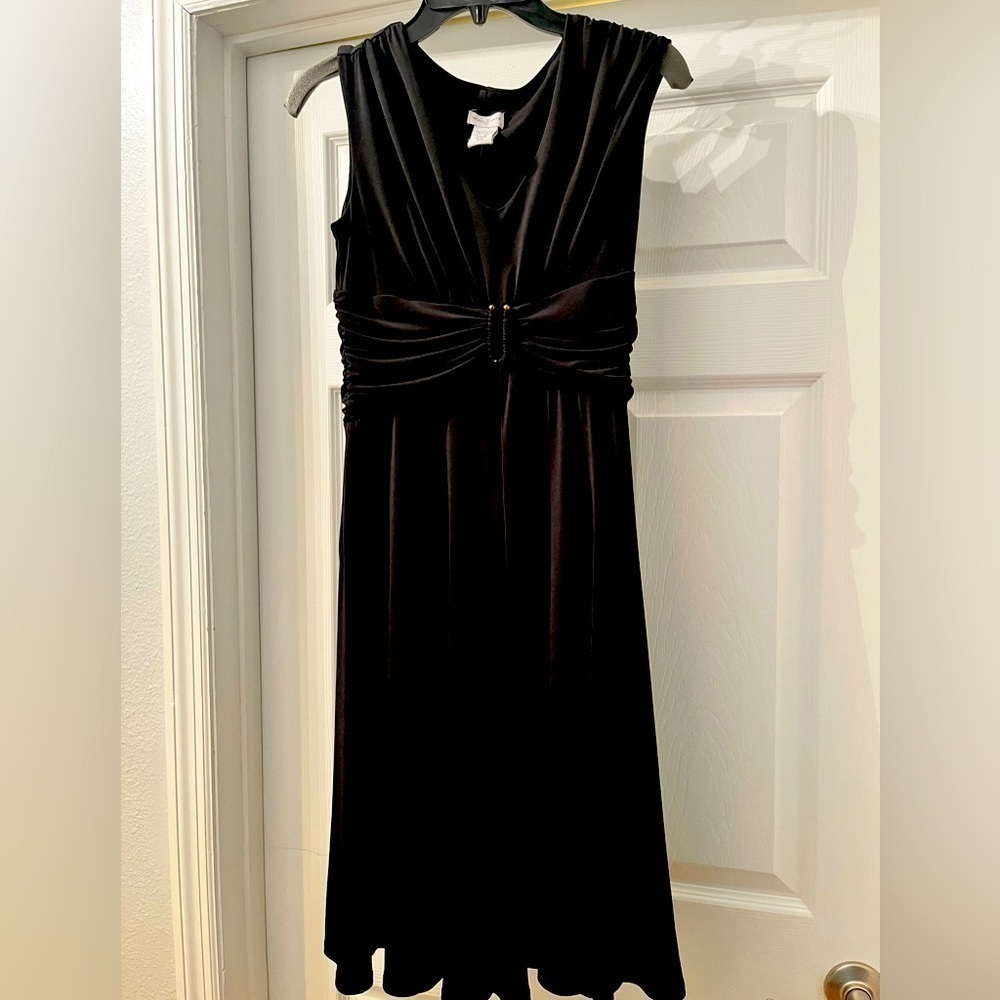 Jaclyn Smith pulled over dress Size small